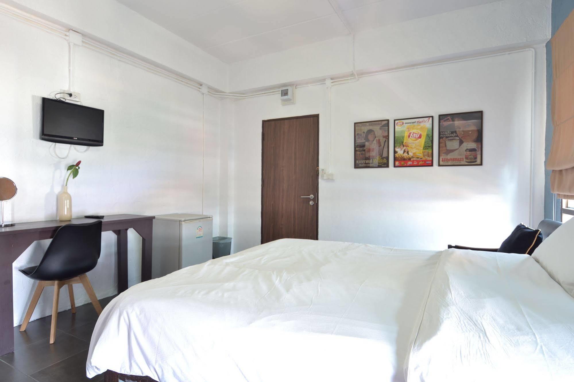 Isleep Guesthouse Chiang Mai Exterior photo