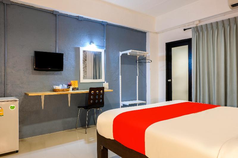 Isleep Guesthouse Chiang Mai Exterior photo